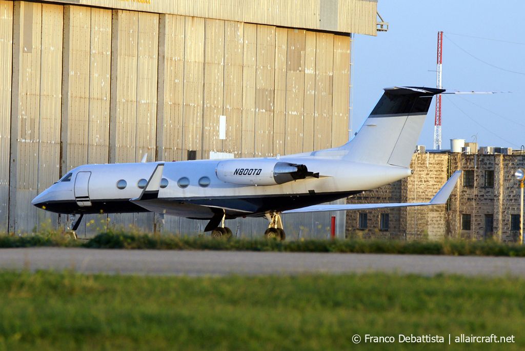 N800TD (452) 1986 Gulfstream Aerospace G-III