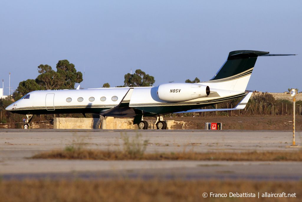 N85V (595) 2000 Gulfstream Aerospace G-V