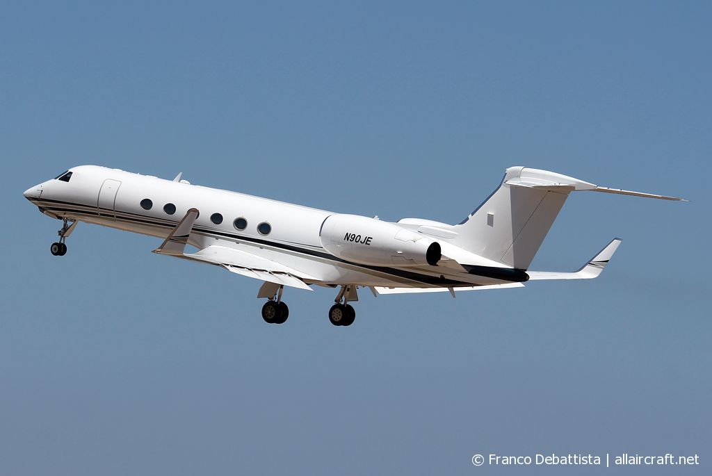 N90JE (552) 1992 Gulfstream Aerospace G-V