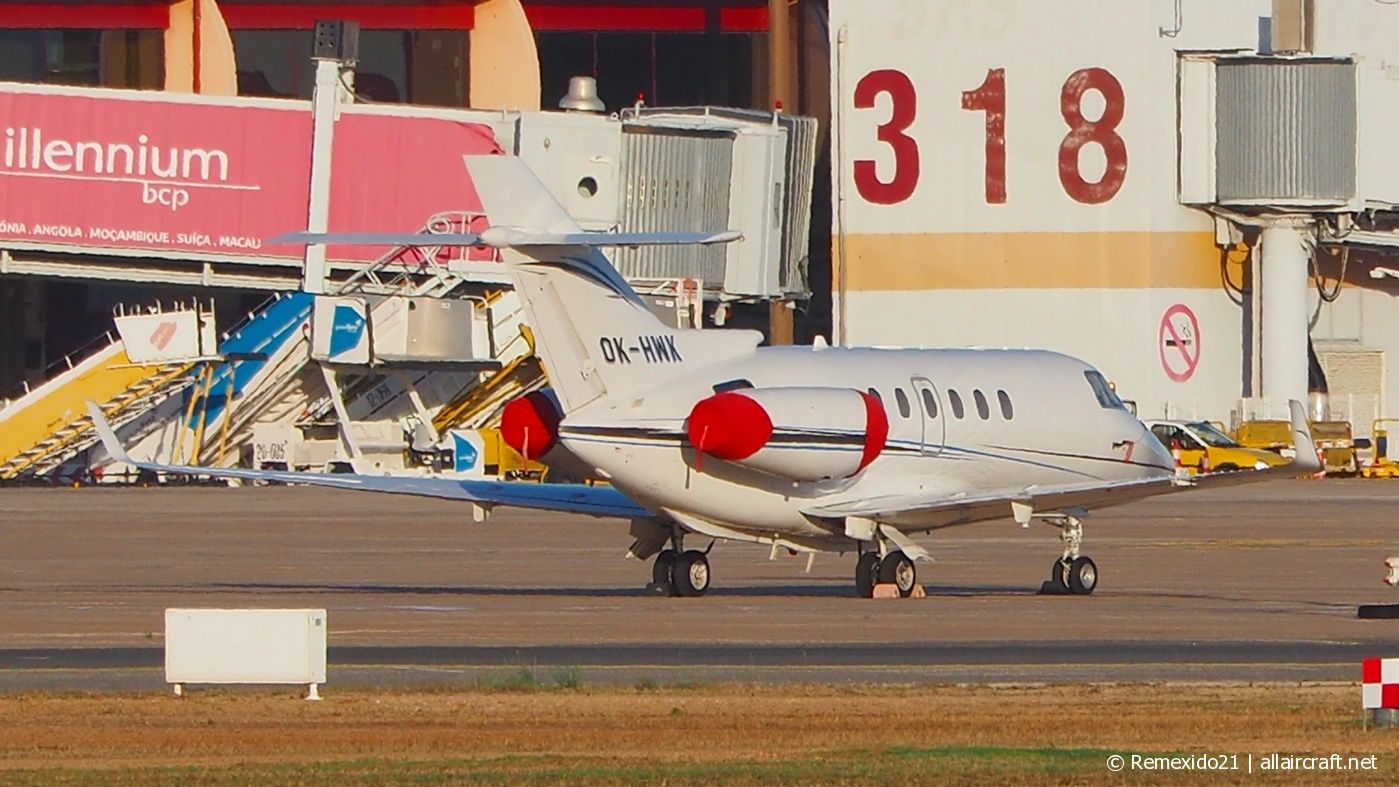 OK-HWK (HA-0018) Raytheon Hawker 900XP