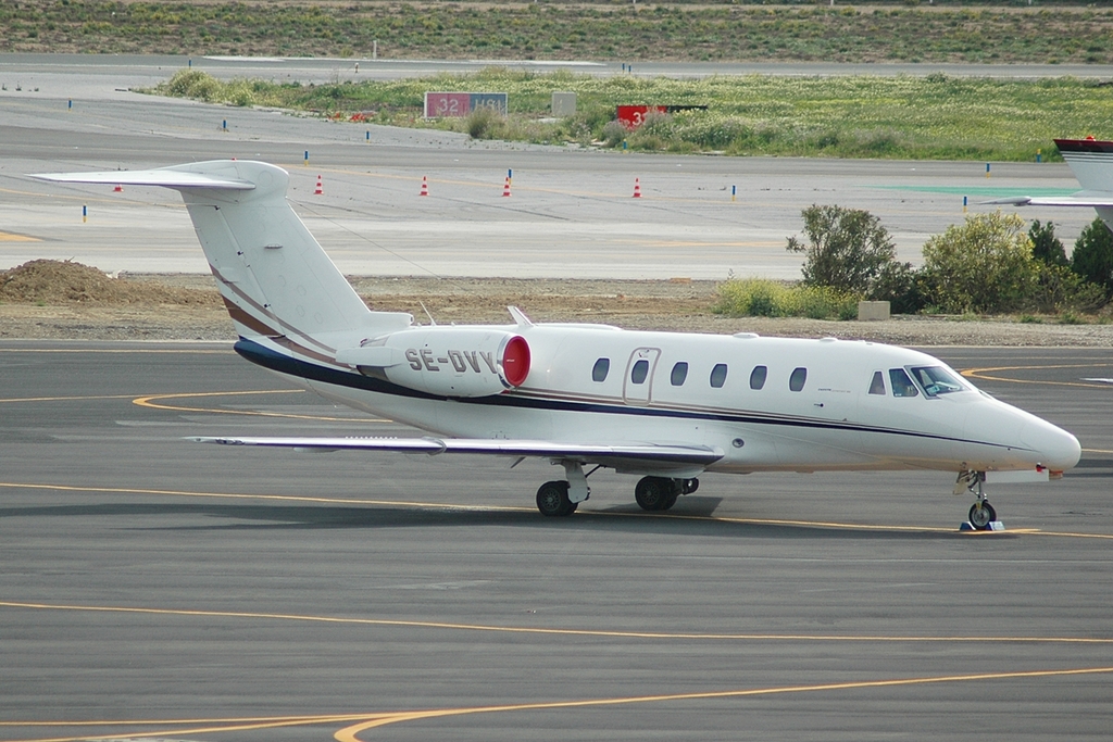 SE-DVY (650-7011) Cessna 650 Citation VII