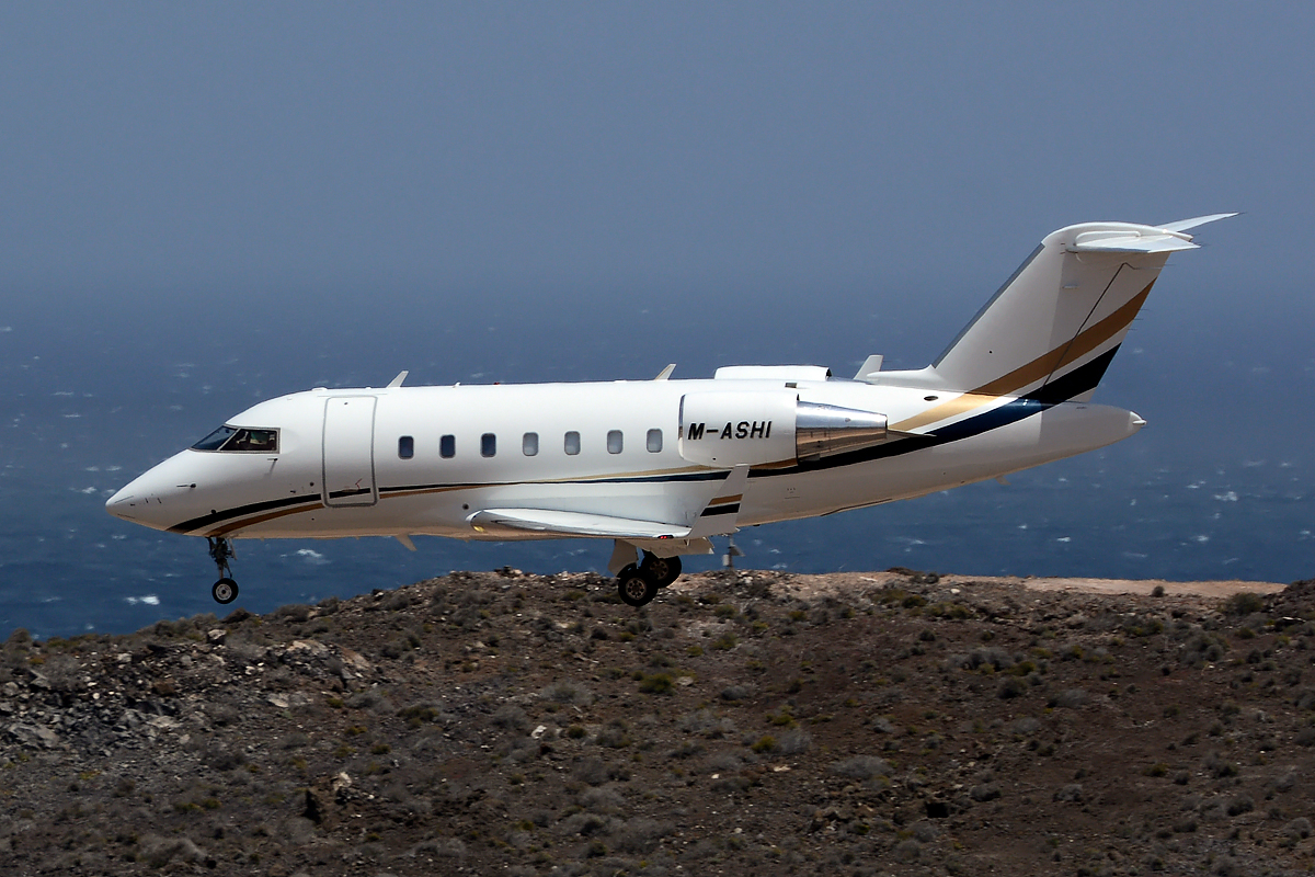 M-ASHI (5765) 2008 Bombardier Challenger 605