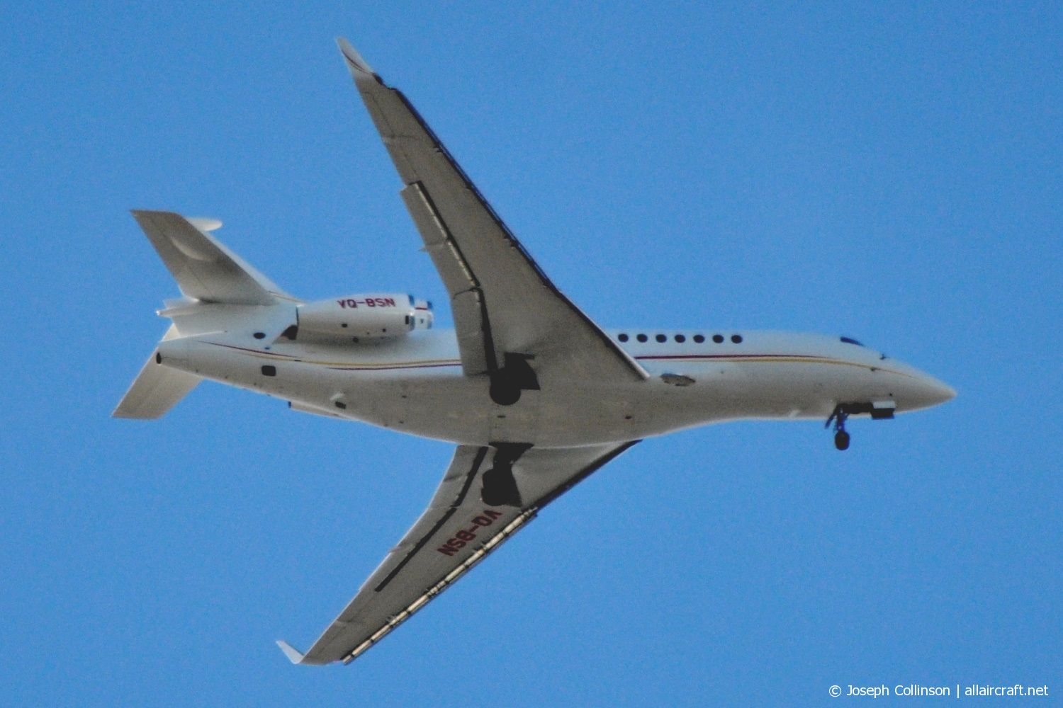 VQ-BSN (58) 2009 Dassault Falcon 7X
