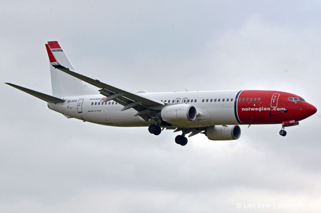 SE-RPD (41152) 2016 Boeing 737-8JP WL