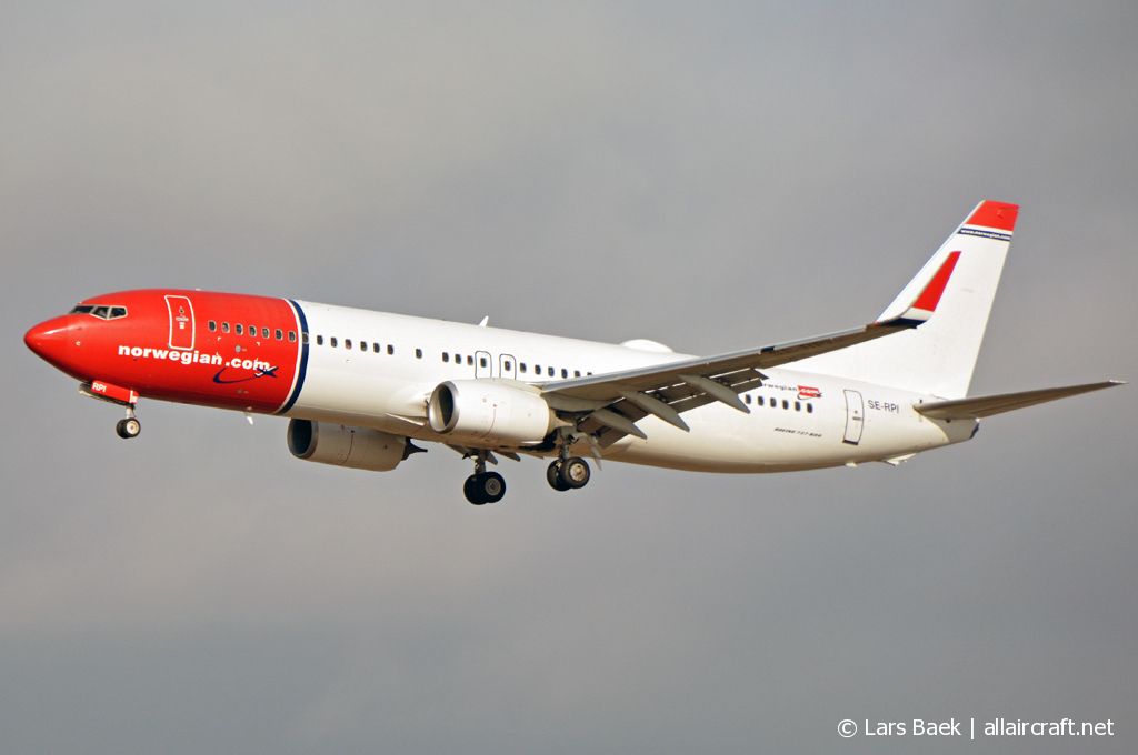 SE-RPI (42072) 2016 Boeing 737-8JP(WL)