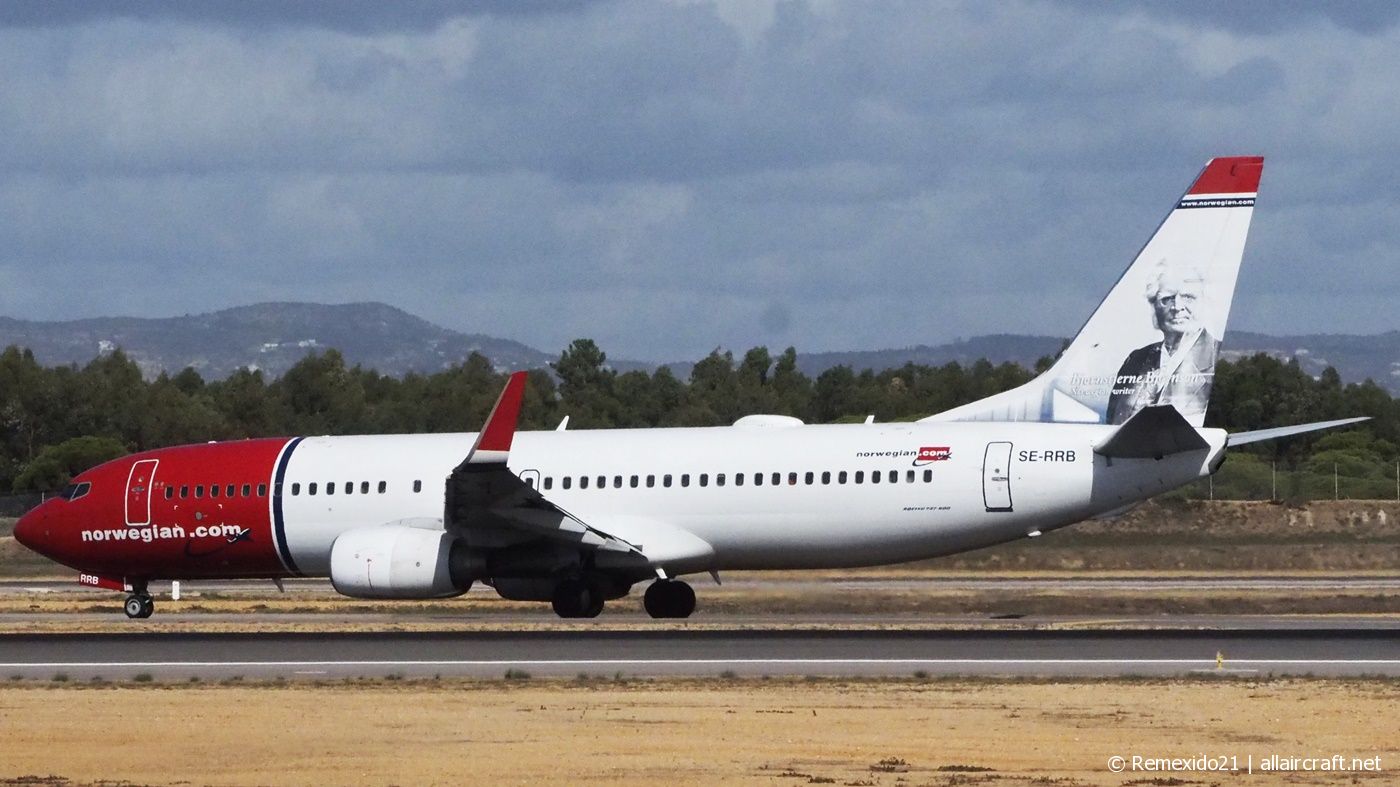 SE-RRB (39163) 2009 Boeing 737-8JP(WL)