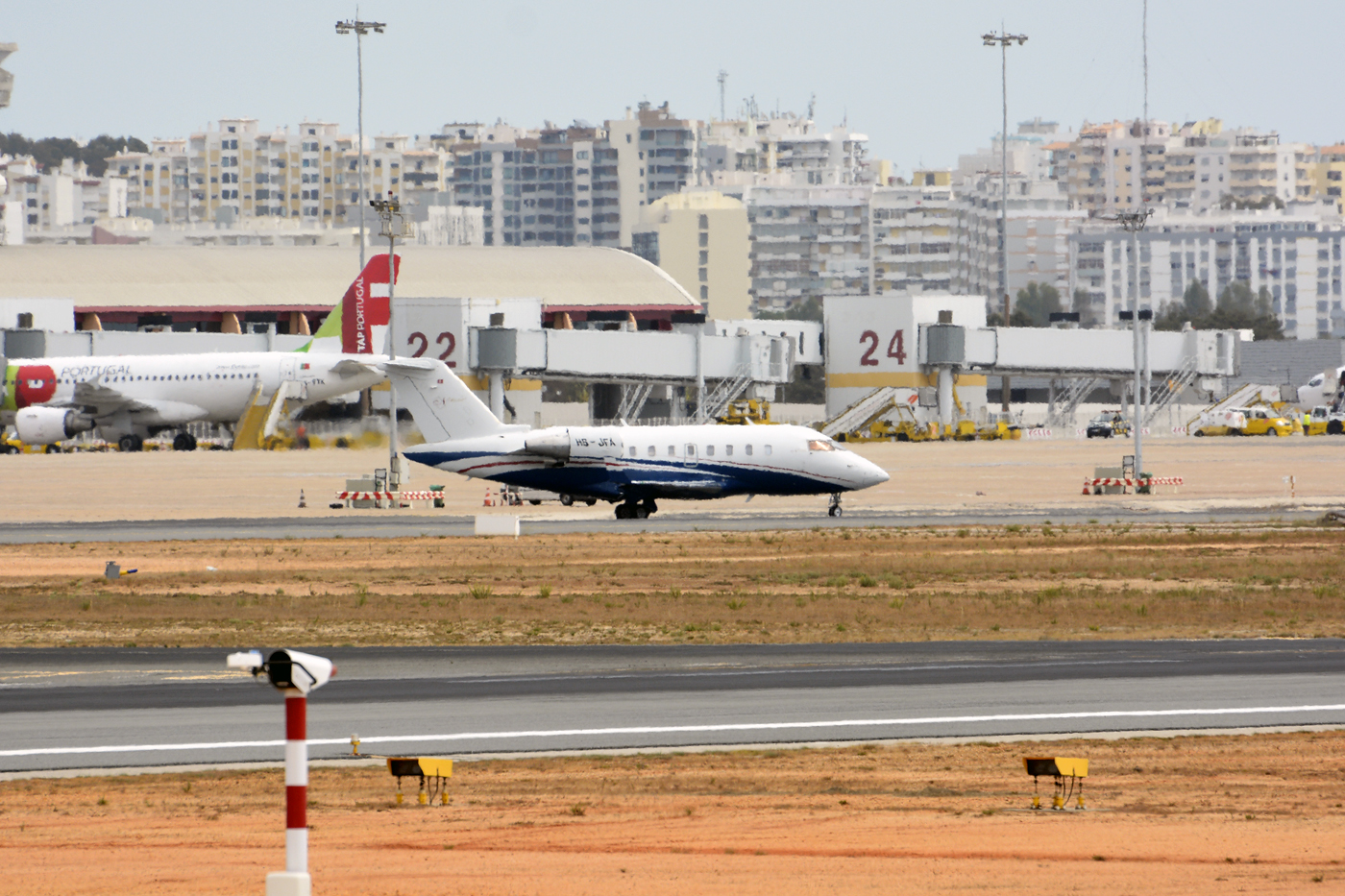 HB-JFA (5715) 2007 Bombardier CL-600-2B16 Challenger 605