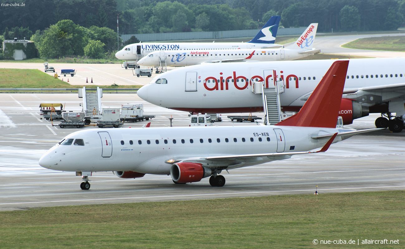 ES-AEB (17000106) Embraer 170-100STD