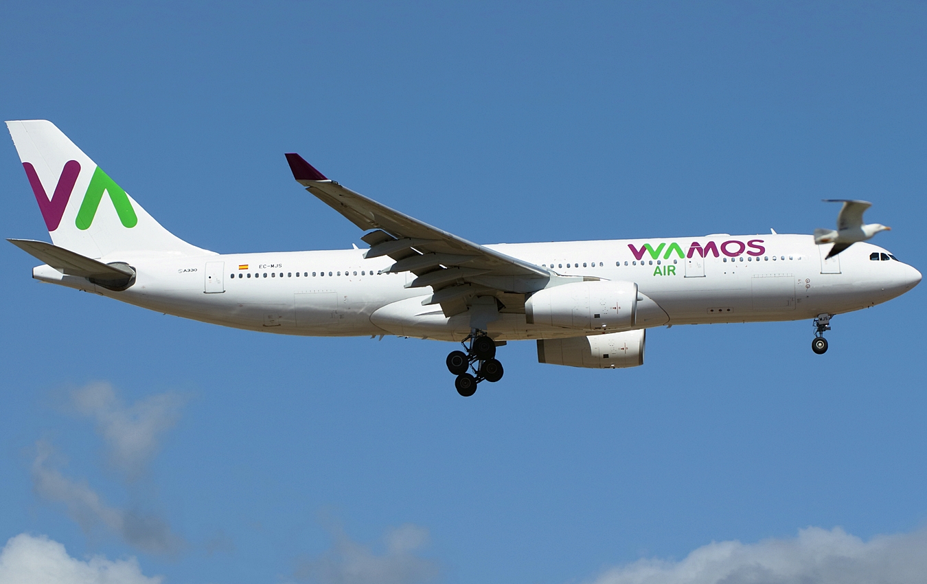 EC-MJS (cn 0265) Airbus A330-243