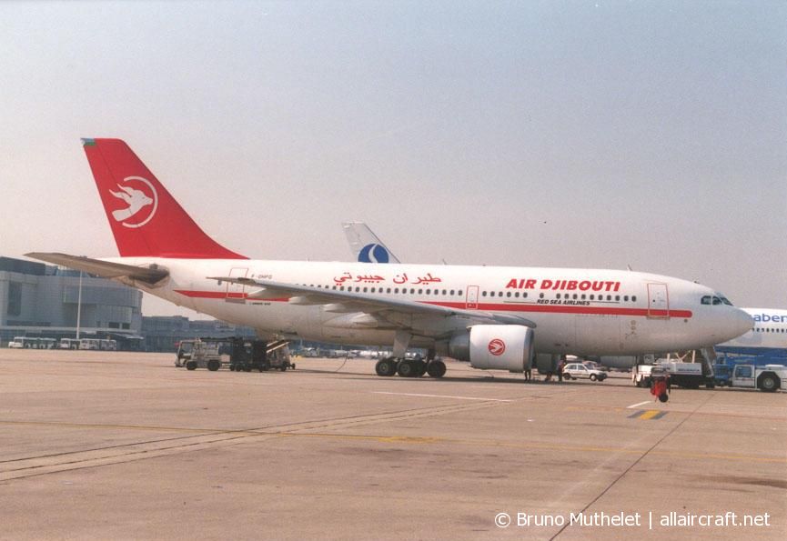 F-OHPQ (318) 1984 Airbus A310-222