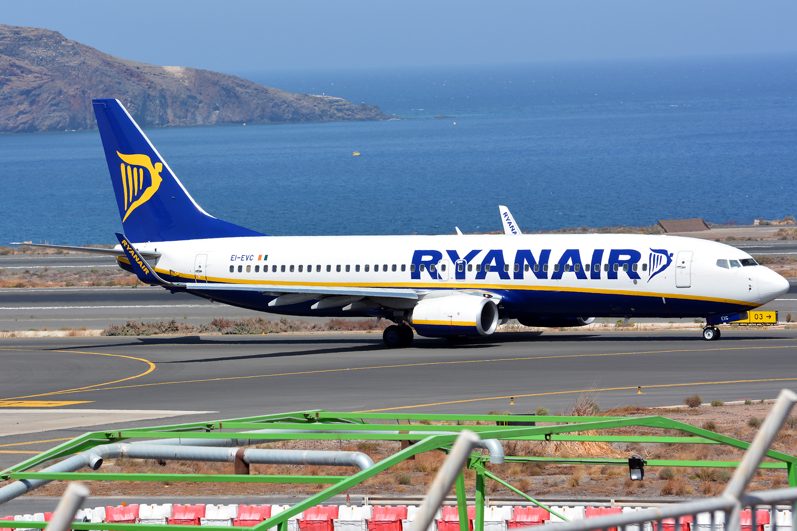 EI-EVC (40286) 2012 Boeing 737-8AS(WL)