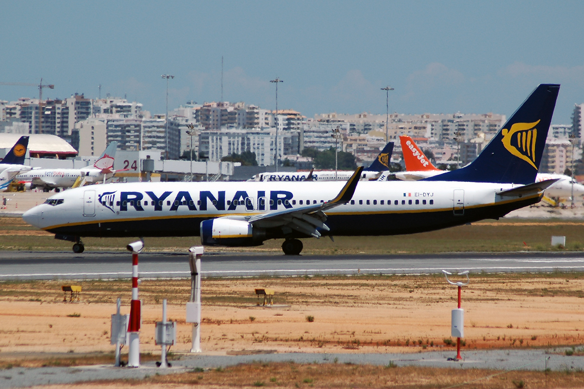 EI-DYJ (36572) 2008 Boeing 737-8AS(WL)