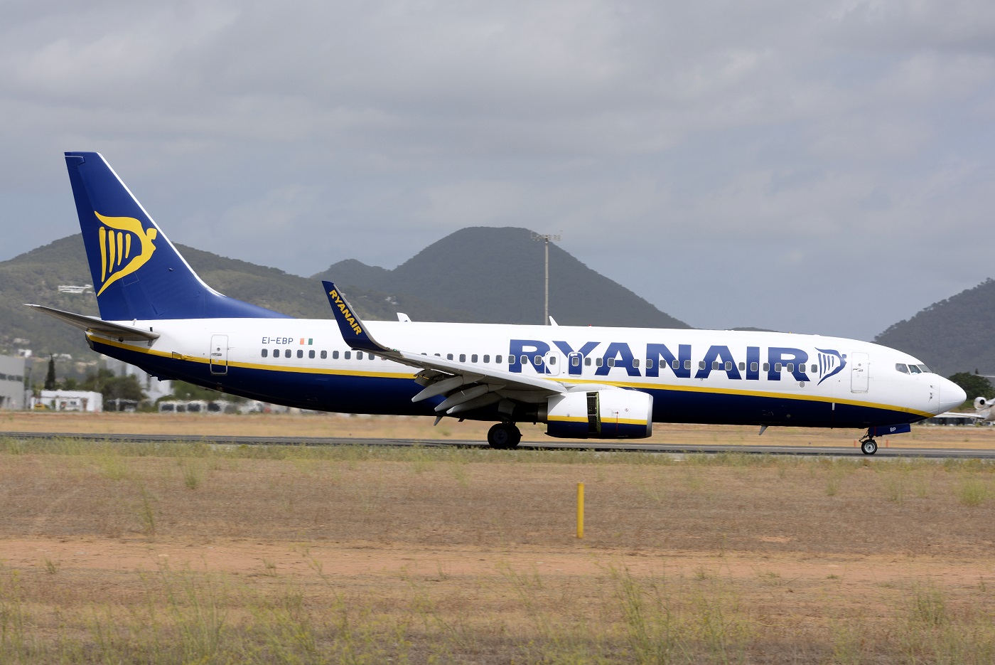 EI-EBP (37531) 2009 Boeing 737-8AS(WL)