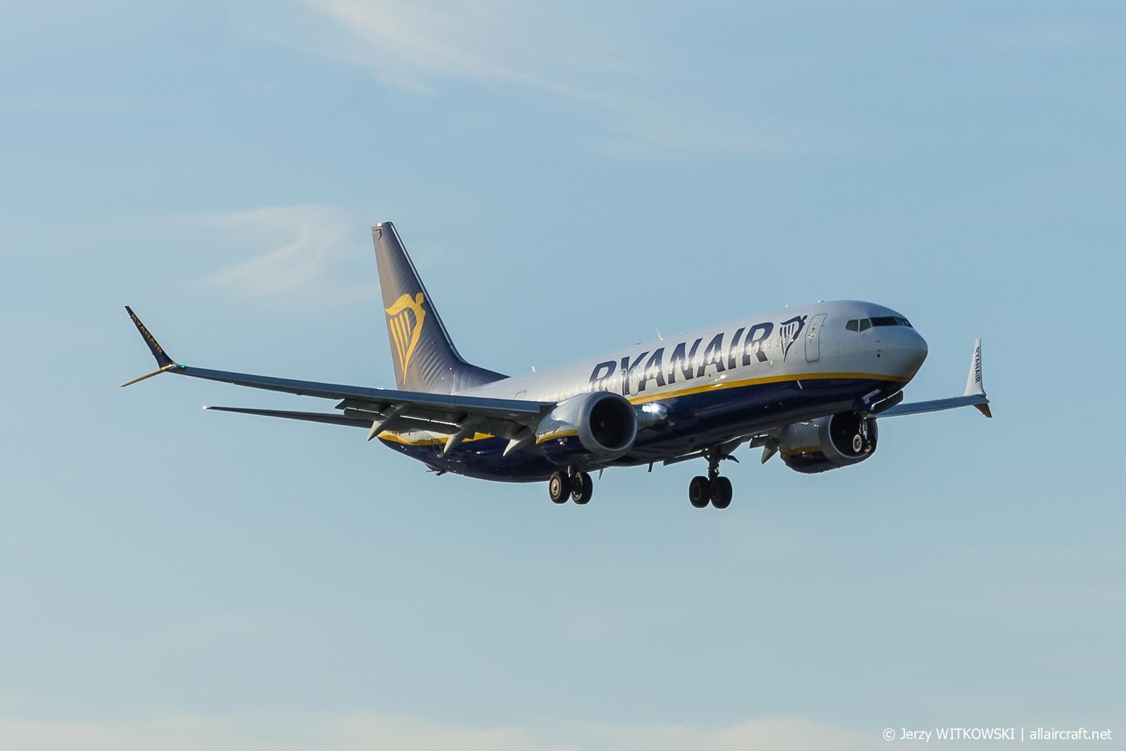 EI-IGH (67133) 2023 Boeing 737-8200 MAX