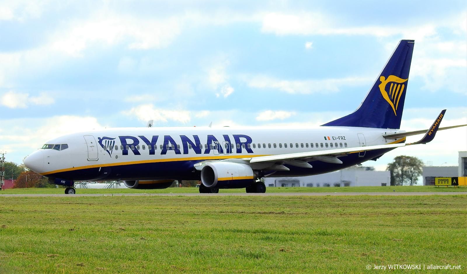 EI-FRZ (44749) 2016 Boeing 737-8AS(WL)