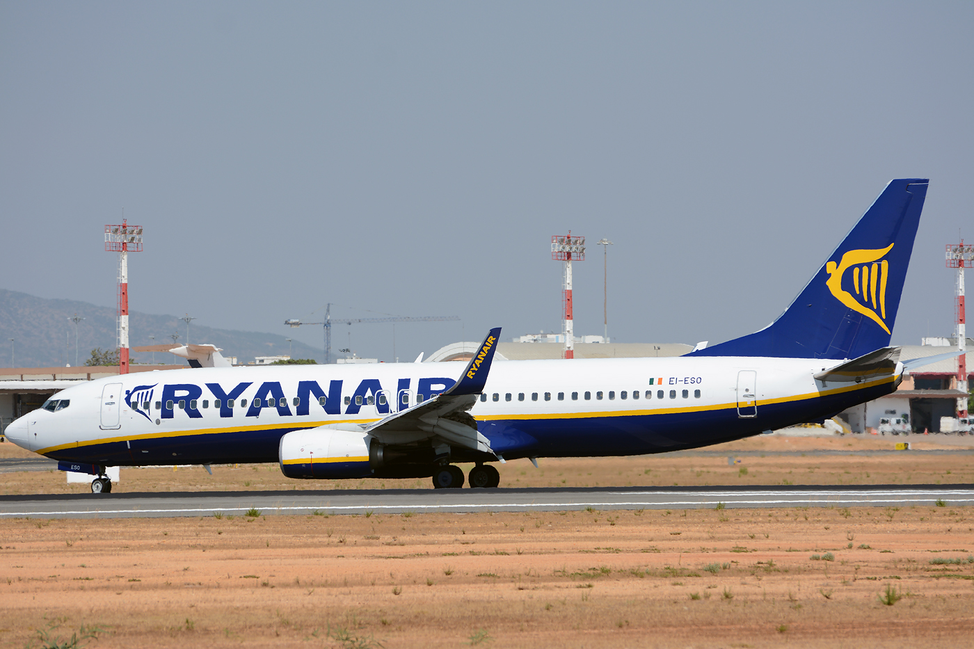 EI-ESO (34989) 2011 Boeing 737-8AS(WL)