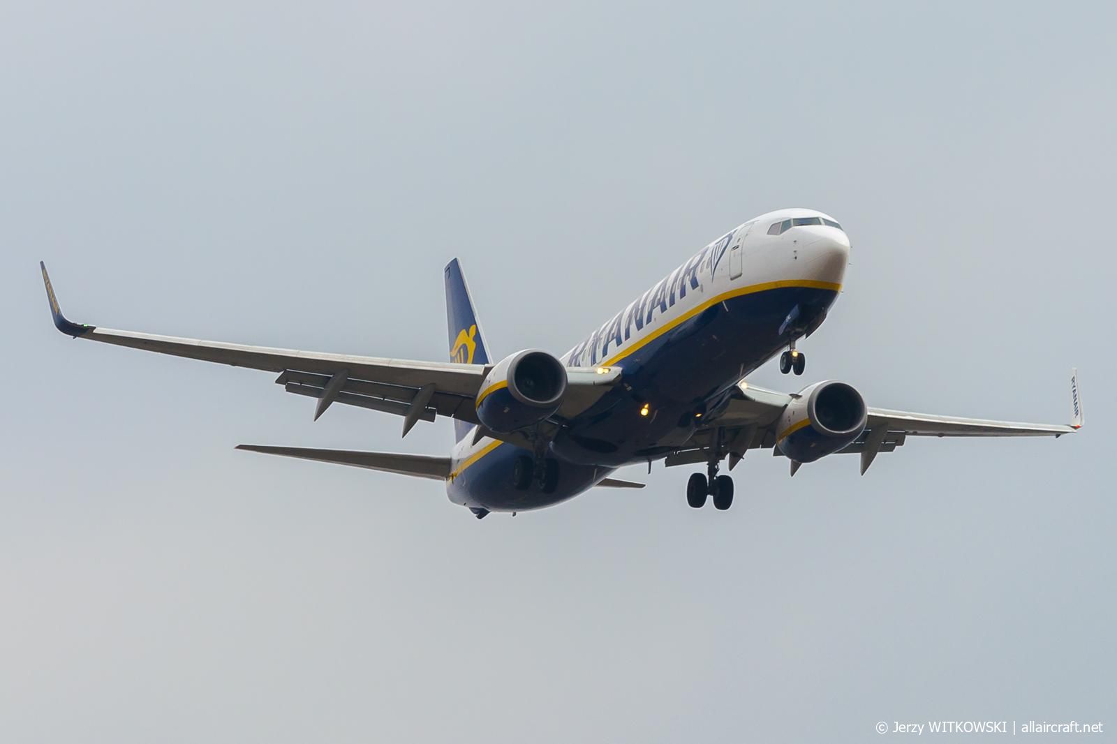 EI-DWK (36078) 2007 Boeing 737-8AS(WL)