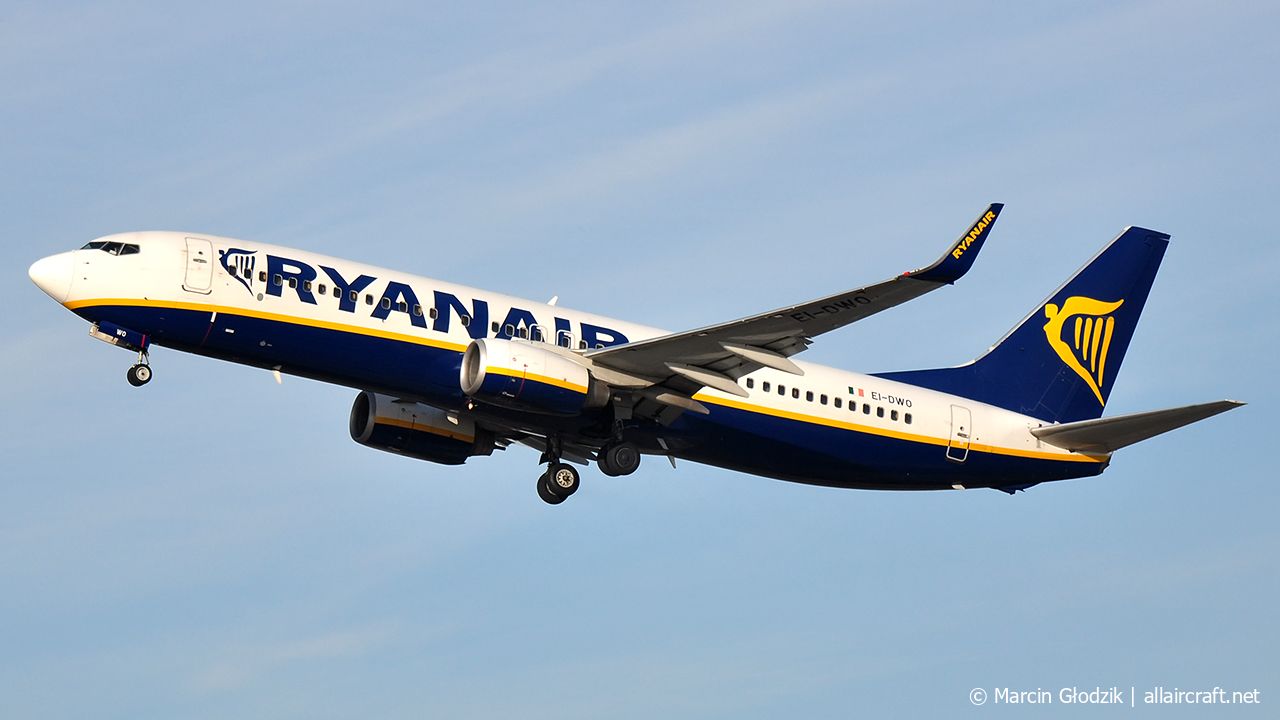 EI-DWO (36079) 2007 Boeing 737-8AS(WL)
