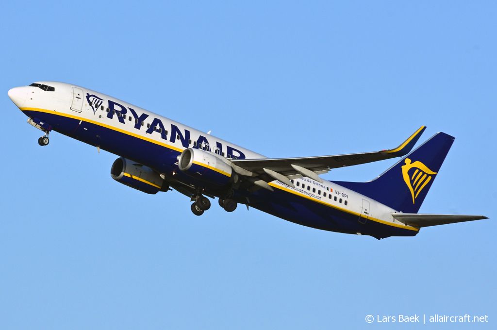 EI-DPI (33608) 2007 Boeing 737-8AS(WL)