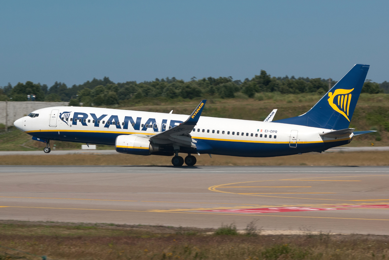 EI-DPR (33614) 2007 Boeing 737-8AS(WL)