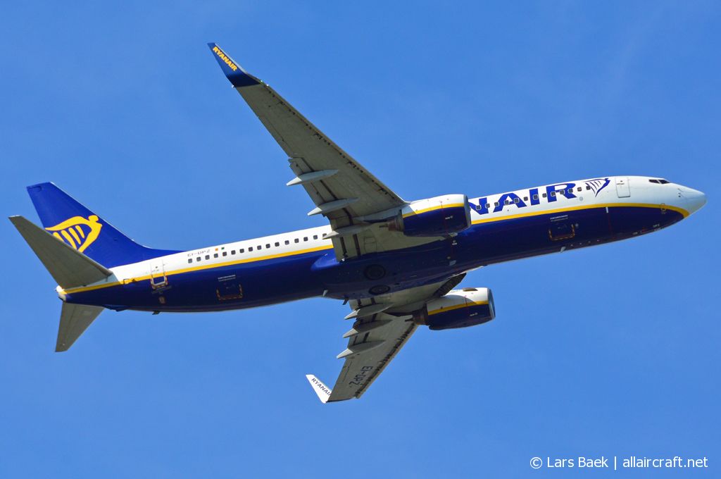 EI-DPZ (33616) 2007 Boeing 737-8AS WL