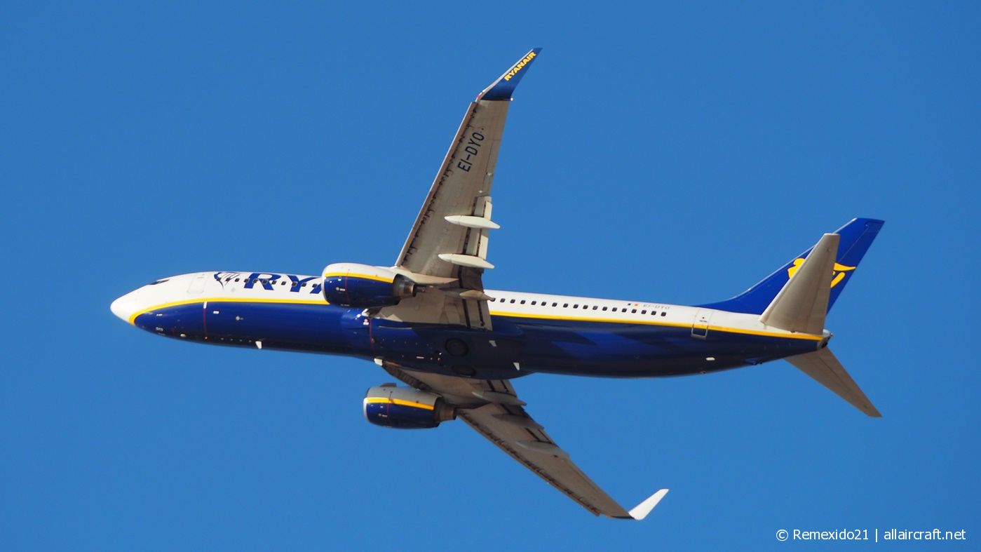 EI-DYO (33636) 2008 Boeing 737-8AS(WL)