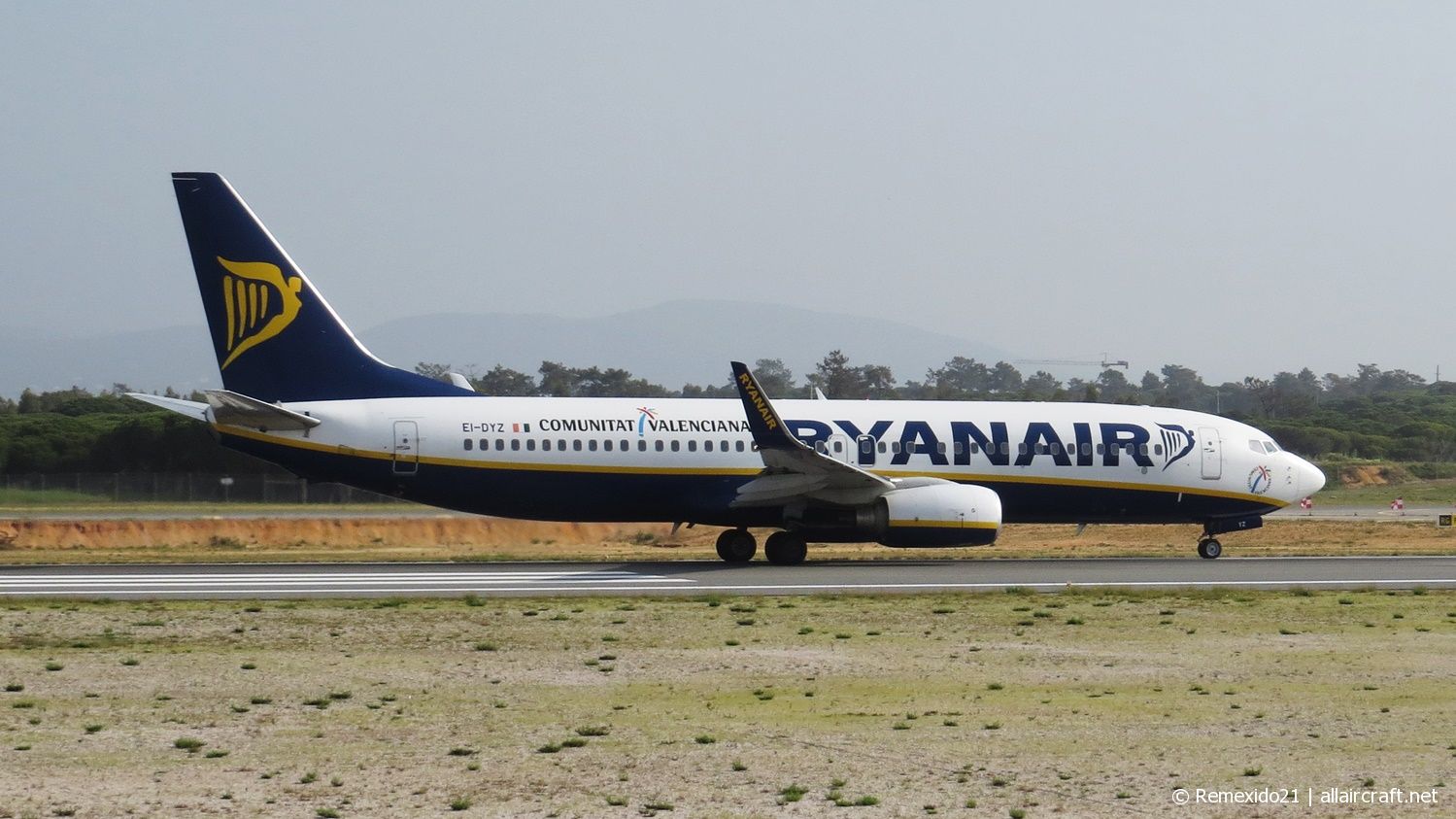 EI-DYZ (37518) 2008 Boeing 737-8AS(WL)