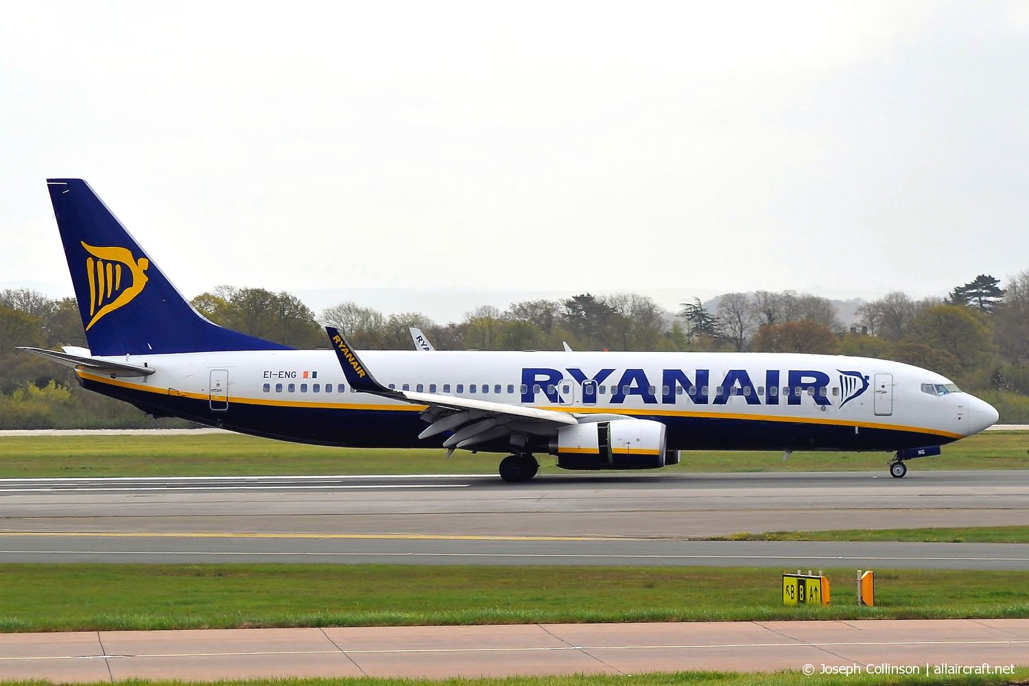 EI-ENG (34977) 2010 Boeing 737-8AS(WL)