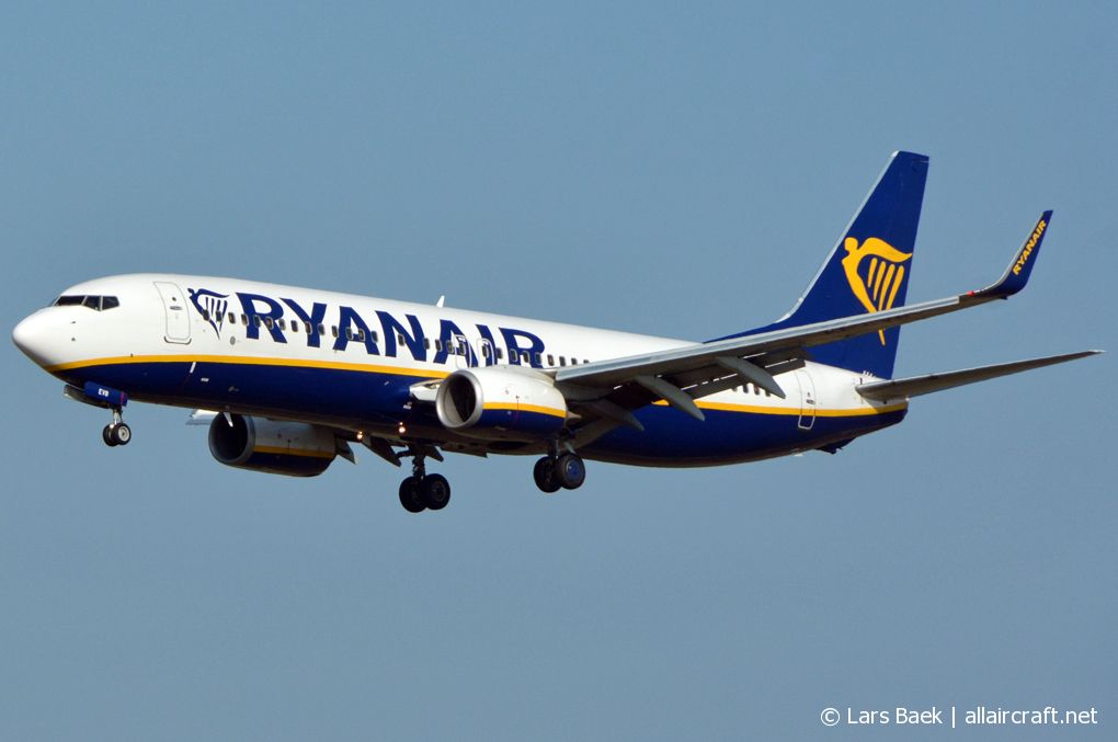 EI-EVB (34982) 2011 Boeing 737-8AS WL