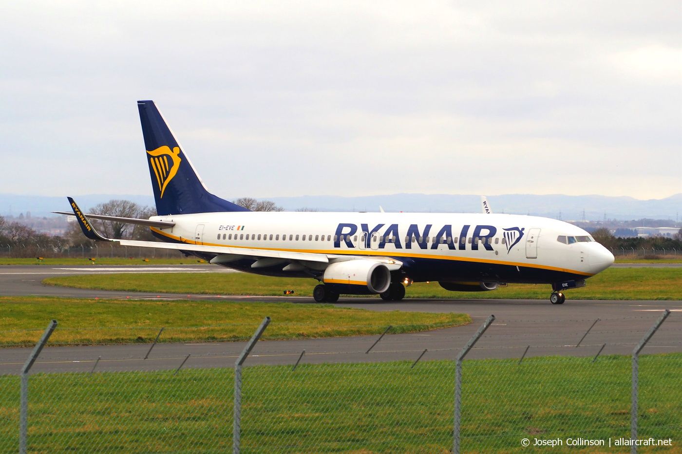 EI-EVE (35035) 2012 Boeing 737-8AS(WL)