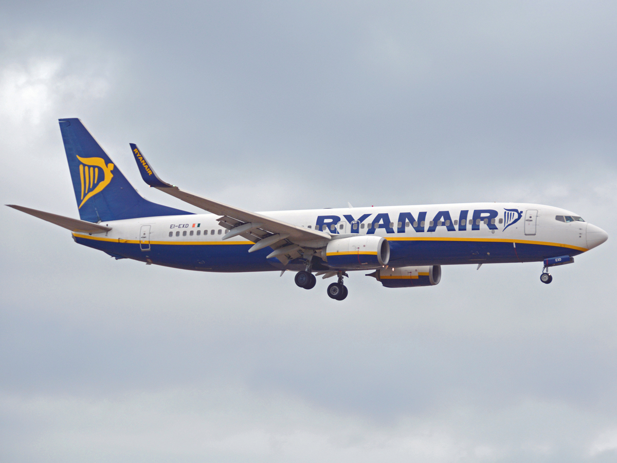 EI-EXD (40320) 2012 Boeing 737-8AS WL
