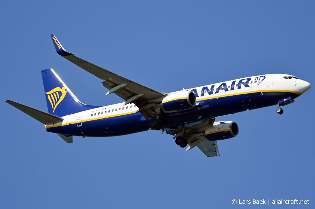 EI-FIO (61579) 2015 Boeing 737-8AS(WL)