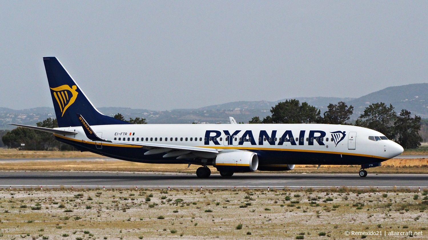 EI-FTR (44767) 2017 Boeing 737-8AS(WL)