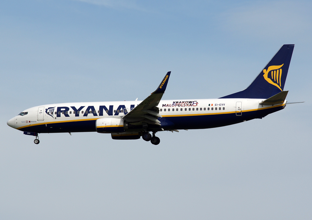 EI-EVY (40319) 2012 Boeing 737-8AS(WL)