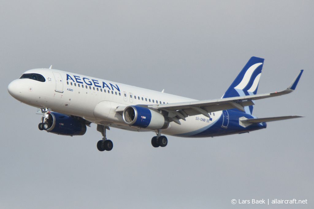 SX-DNB (6832) 2015 Airbus A320-232(WL)