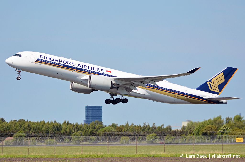 9V-SMS (158) 2017 Airbus A350-941