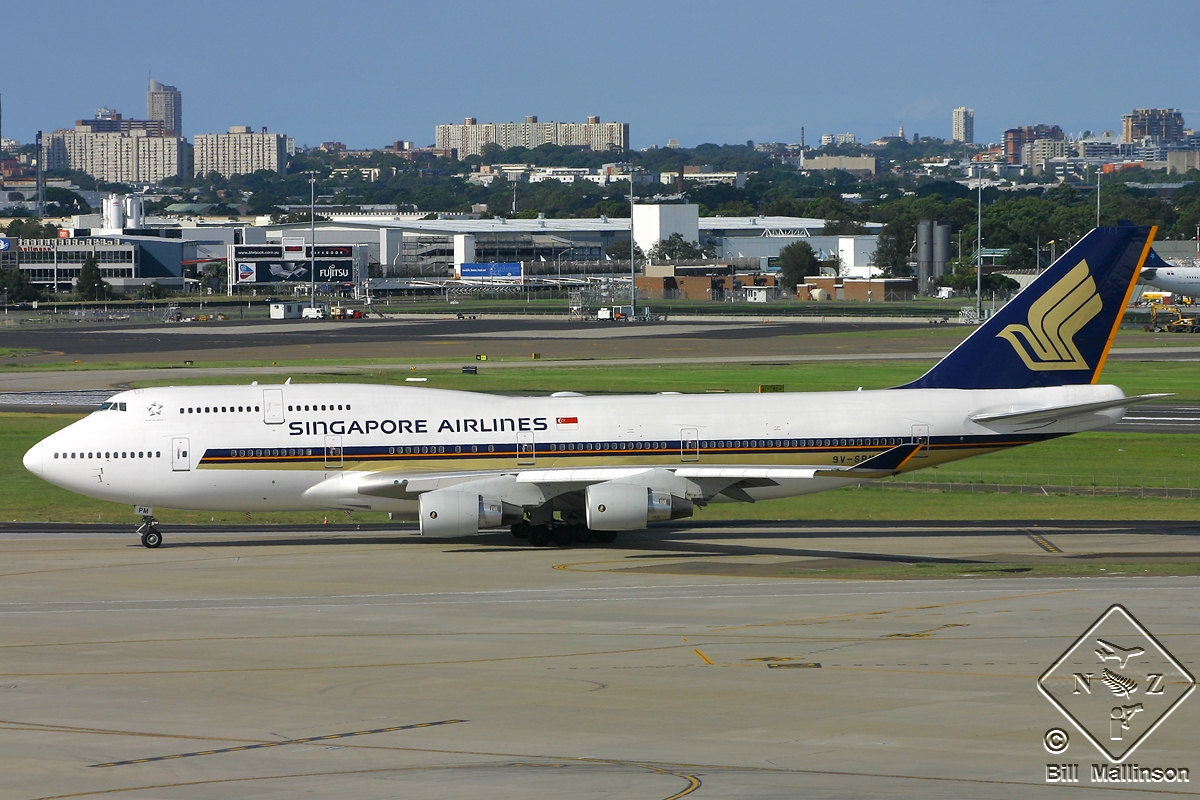 9V-SPM (29950) 2000 Boeing 747-412