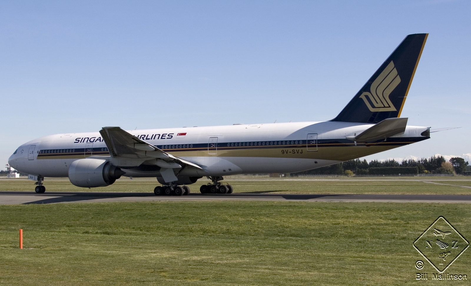 9V-SVJ (32335) 2002 Boeing 777-212/ER