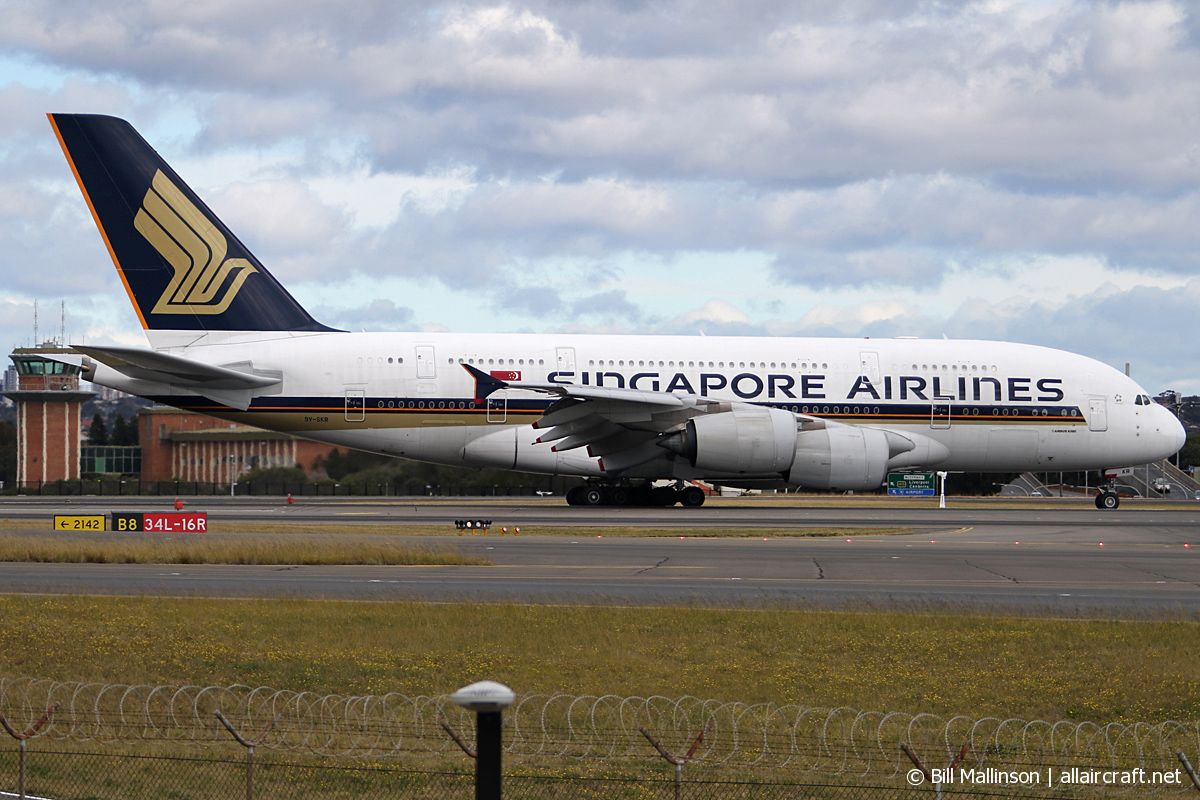 9V-SKR (082) 2011 Airbus A380-841