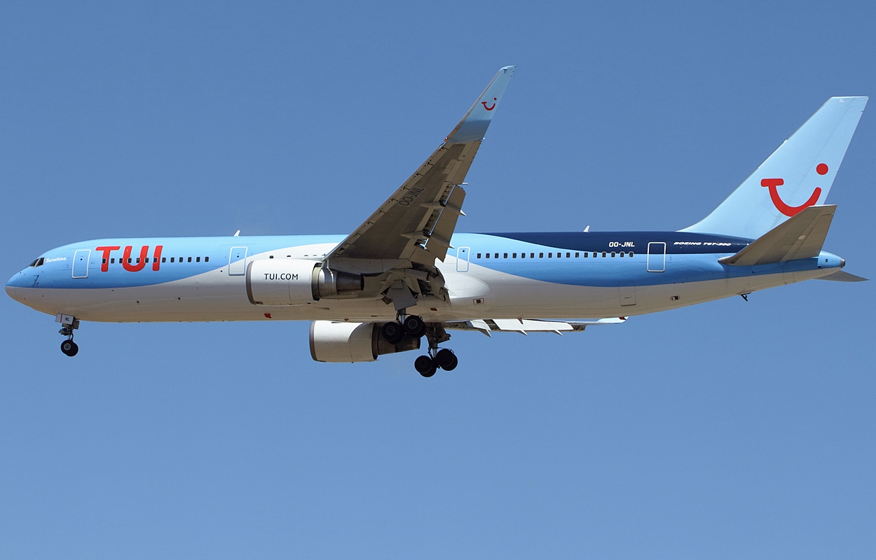 OO-JNL (29384) 2000 Boeing 767-304/ER