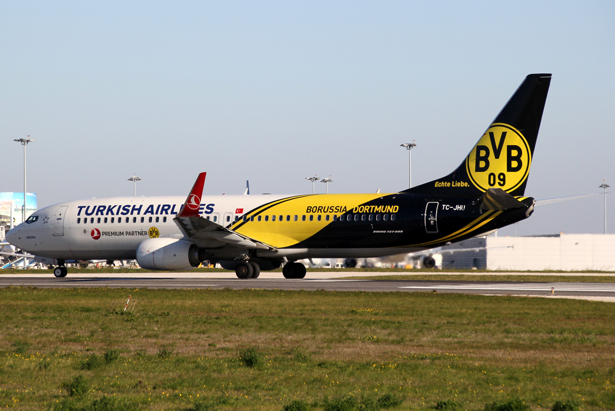 TC-JHU (42002) 2013 Boeing 737-8F2(WL)