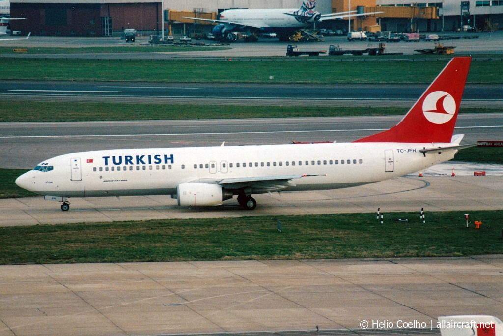 TC-JFH (29770) 1998 Boeing 737-8F2
