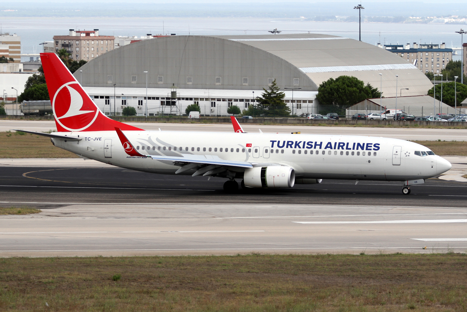 TC-JVE (42006) 2014 Boeing 737-8F2 WL