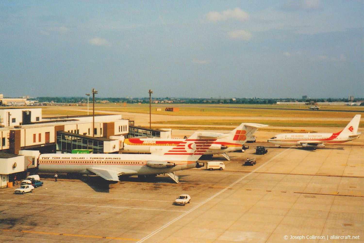 TC-JCB (22993) 1982 Boeing 727-2F2