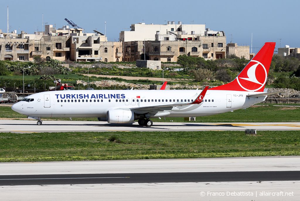 TC-JFR (29779) 1999 Boeing 737-8F2(WL)