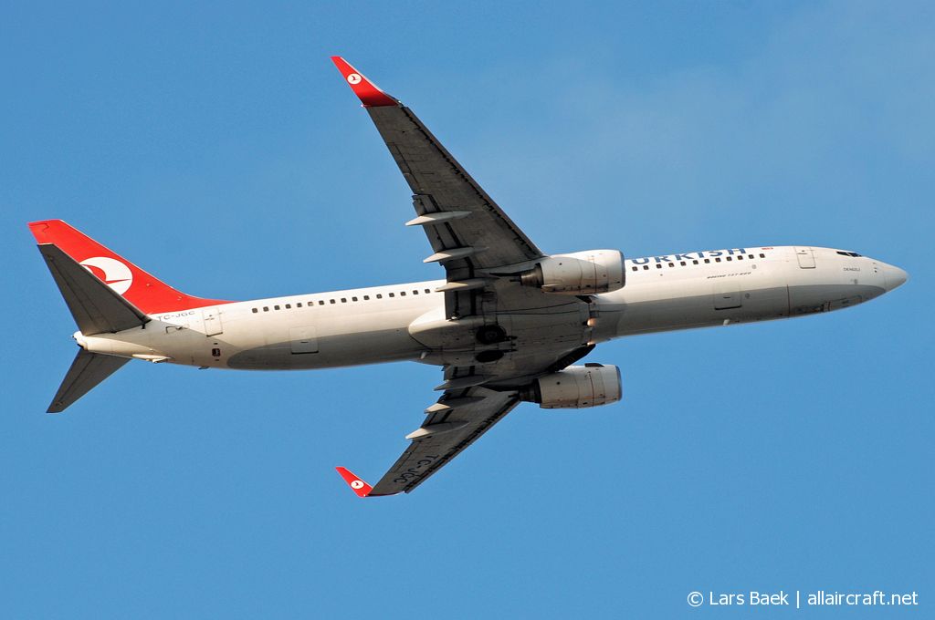 TC-JGC (29787) 2001 Boeing 737-8F2(WL)