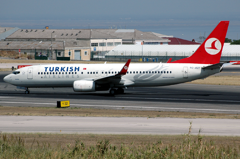 TC-JGT (34417) 2006 Boeing 737-8F2(WL)