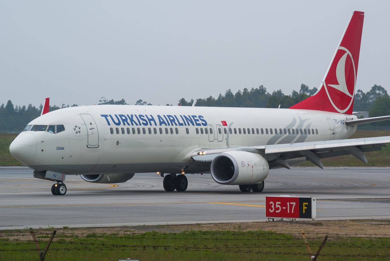 TC-JHZ (42004) 2014 Boeing 737-8F2(WL)
