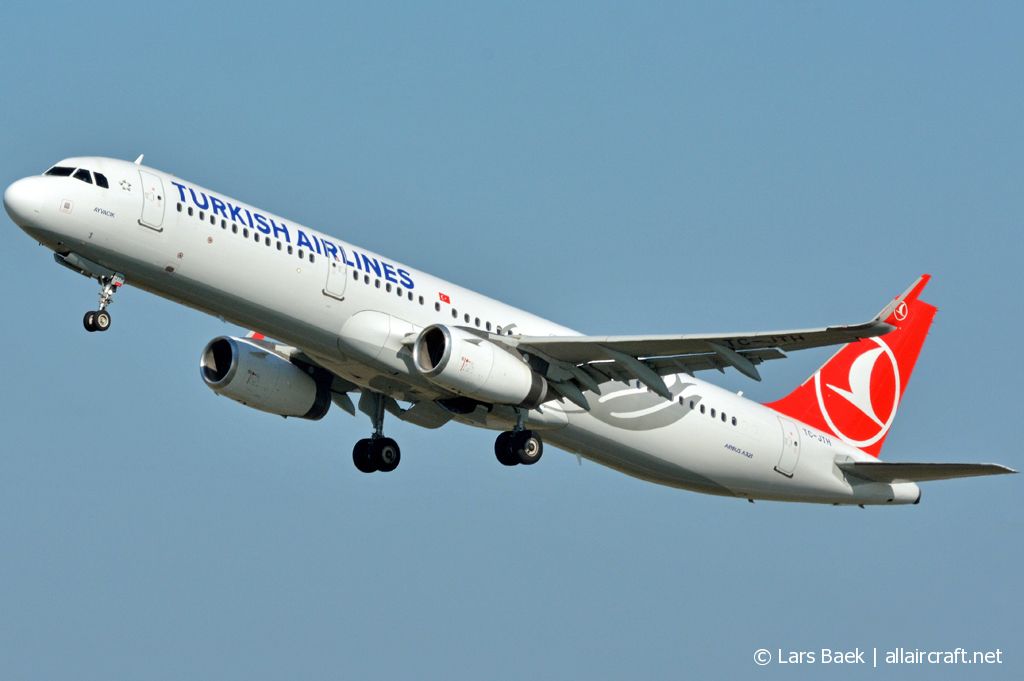 TC-JTH (7029) 2016 Airbus A321-231(WL)