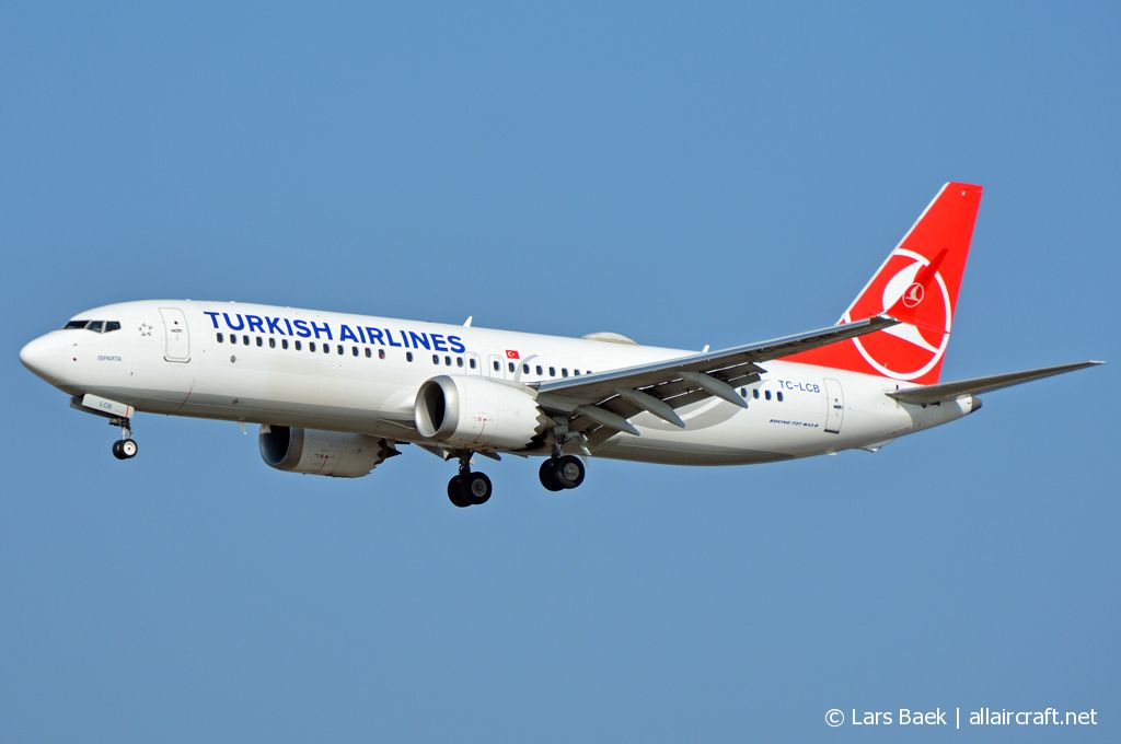 TC-LCB (60033) 2018 Boeing 737-8 MAX